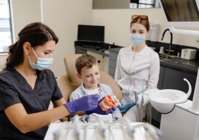 How Is Crowding Treated in Early Orthodontic Treatment?